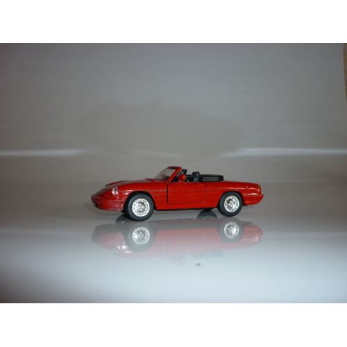Alfa Romeo Spyder                                     Ars