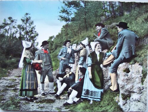 Folklore Poitou Les Compagnons De La Claire Fontaine