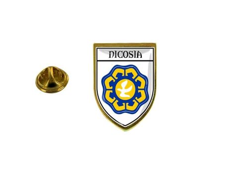 Pins Pin Badge Pin's Souvenir Ville Drapeau Pays Blason Nicosie Chypre