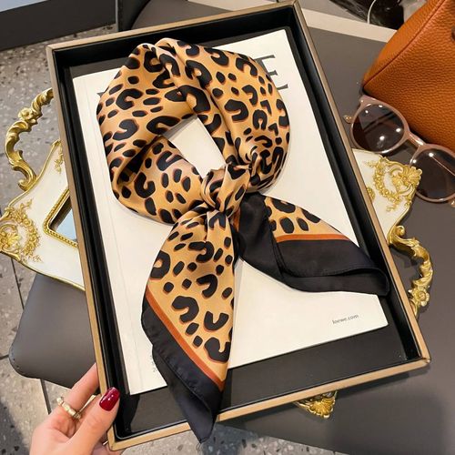 Foulard Carré Imprimé Léopard Pour Femmes,Imitation Soie,Décontracté,Polyvalent,Décoration,Petit Cou,70cm X 70cm,Nouvelle Collection 2024-70x70cm-5