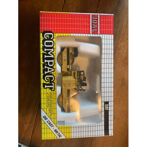 Camion Rouleau Vibrant Cb 534 Caterpillar Joal Compact 248 Avec Boîte-Joal