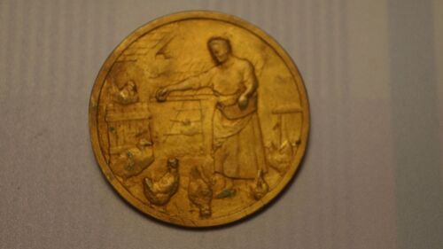 Broche Fermière Avec Poules