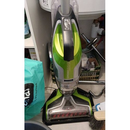 A vendre aspirateur marque bissel 3 en 1 aspire toile