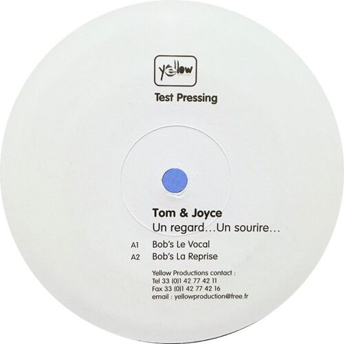 Un Regard... Un Sourire...