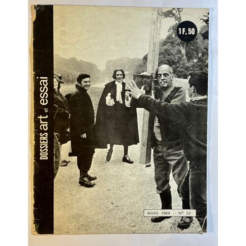 Dossier Art & Essai N°52 Mars 1969- Luis Bunuel- Yves Montant Et Anouk Aimée - Rare