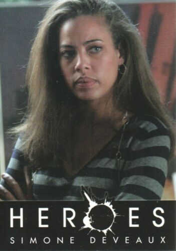 Trading Card Heroes 18 Simone Deveaux Tawny Cypress