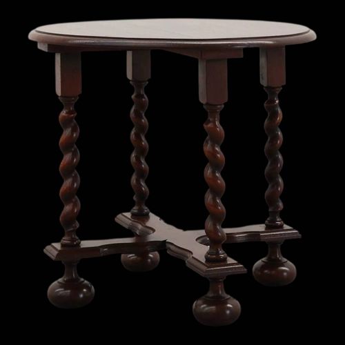 Table Daposappoint Ronde Rustique En Chne Torsad France Annes 1950 Marron