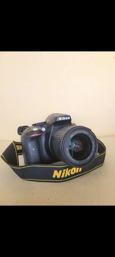 Nikon D3500 reflex 24 mpix + objectif 18-55 + sac de protection + batterie + chargeur de batterie