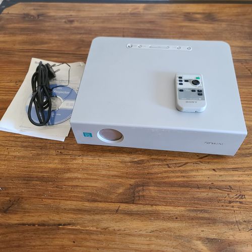 Vidéoprojecteur SONY vpl es2  avec télécommande