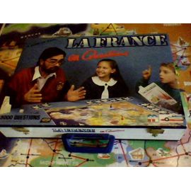 Jeux De Société Vintage -  Ferriot Année 1967  « La France  En 3000  Questions  » - Mallette Et Accessoires
