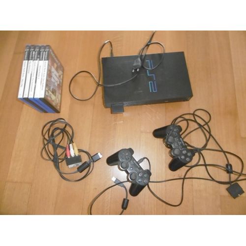 Playstation 2 Avec Tous Les Câbles, Deux Manettes + Cinq Jeux