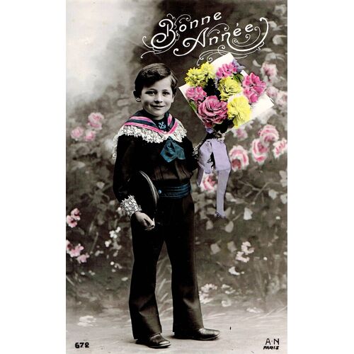 Carte Postale Ancienne Fantaisie, Jeune Garçon En Habit De Marin Vous Apporte Des Fleurs Pour La Nouvelle Année