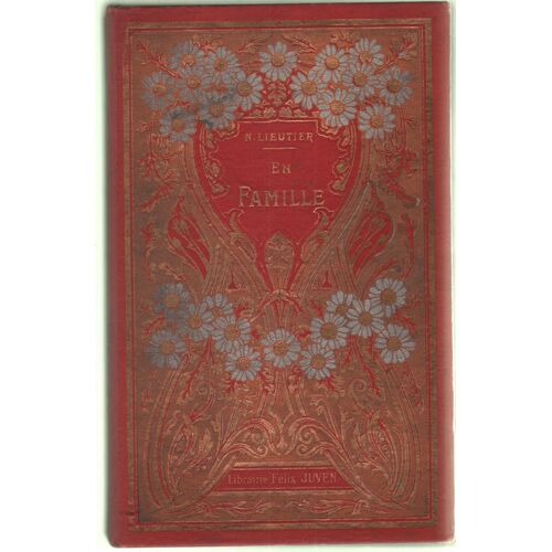 Nelly Lieutier - En Famille - Illustrations De Hercouet & Carrey