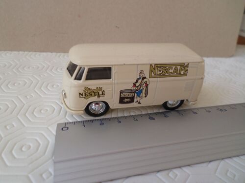 Volkswagen Fourgonnette Modele Transporteur Van Nestle-Corgi