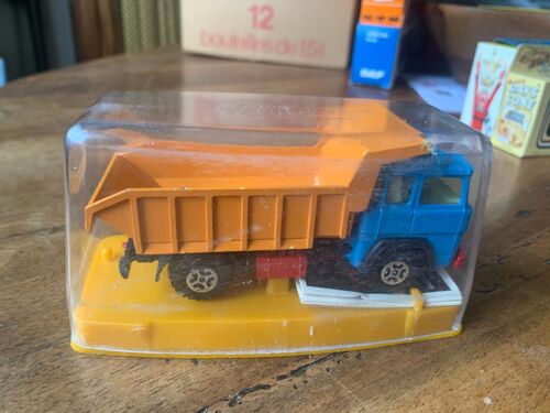 Camion Benne Guisval 133 Avec Boite-Guisval