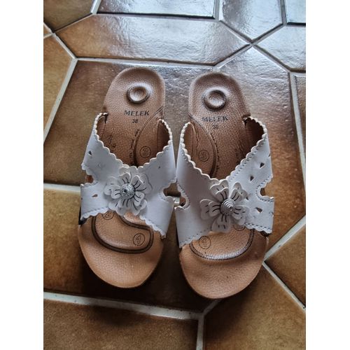 Paire De Mules Blanche Pour Femme Taille 38