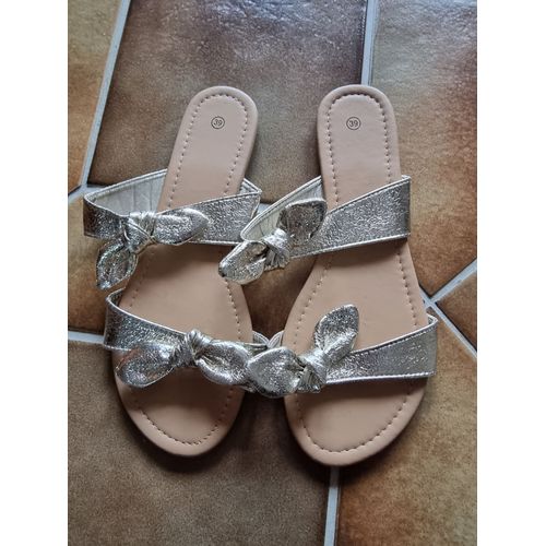 Paire De Mules Argentée Pour Femme Taille 39