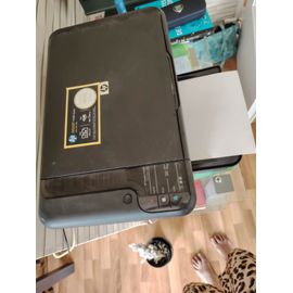 Vend imprimante HP avec cartouches et branchement