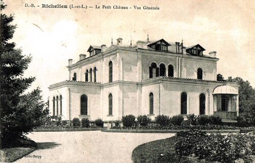 Carte Postale Ancienne, France, Indre Et Loire ( 37 ), Richelieu, Le Petit Château, Vue Générale