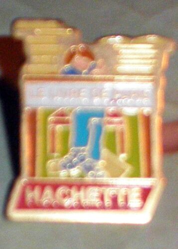 Pin's Hachette