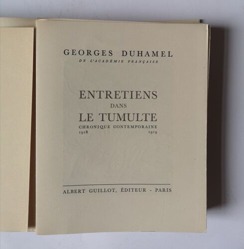 Entretiens Dans Le Tumulte