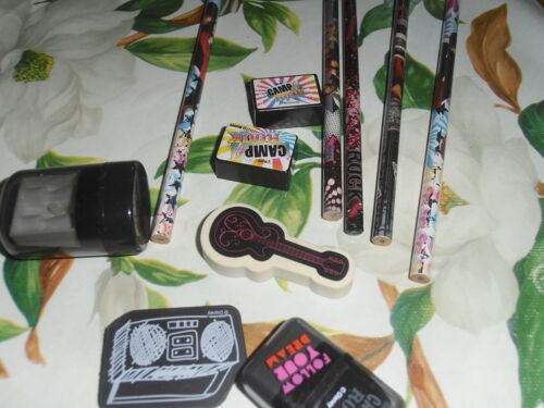 Ensemble Crayons Camp Rock