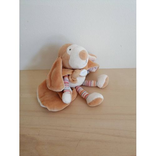 Doudou chien cape ajena