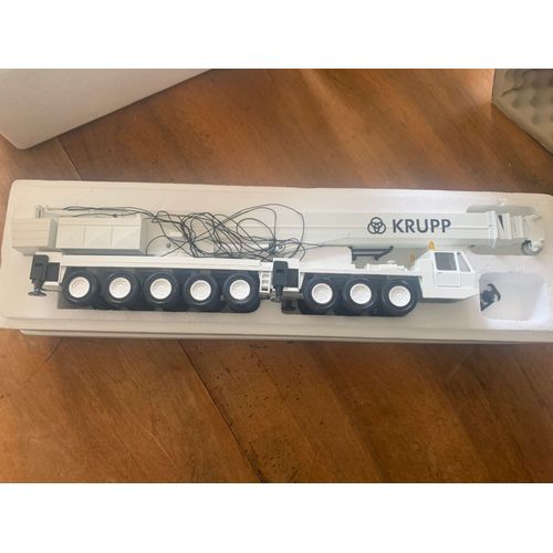 Grue Miniature Krupp Kmk 8350 Chassis Crane Blanc N°2077 Conrad 1:50-Conrad