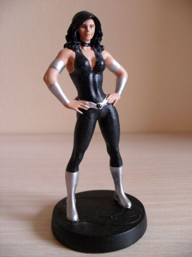 Donna Troy - Dc Comics - Super Héros En Plomb N° 22