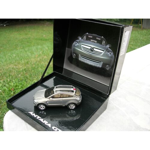 Coffret Norev 1/43 Opel Antara Gtc Iaa Frankfurt!!!!-Norev