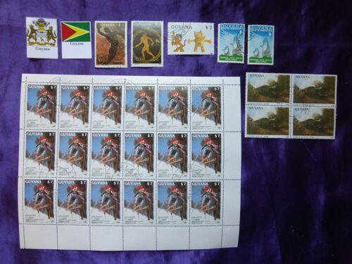 Timbres Guyane - 27 Très Beaux Timbres De 1987-88-89-90 Sur Les Jeux Olympiques Barcelona 1992 & Korea 1988 Et Les Trains, Christmas . Lot 4