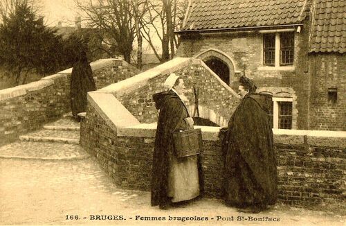 Carte Postale Ancienne, Belgique, Bruges, Femmes Brugeoies, Pont Saint Boniface