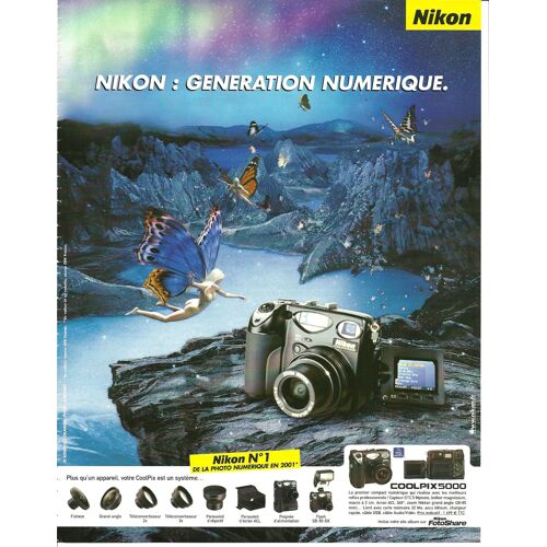 Publicité Ancienne (Avril 2002) Pour Les Appareils Photographiques Et Accessoires " Nikon "