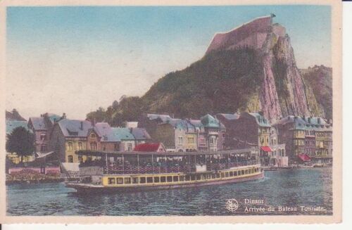 Dinant - Arrivée Du Bateau Touriste - Tbe - Réf 061 870