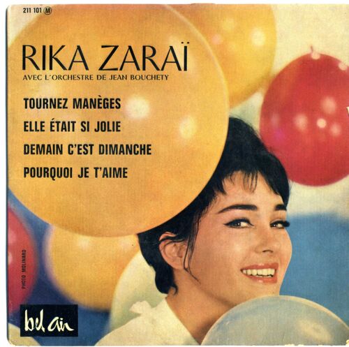 Tournez Manèges (2'51) / Elle Était Si Jolie (2'50) / Demain C'est Dimanche (1'54) / Pourquoi Je T'aime (2'35).