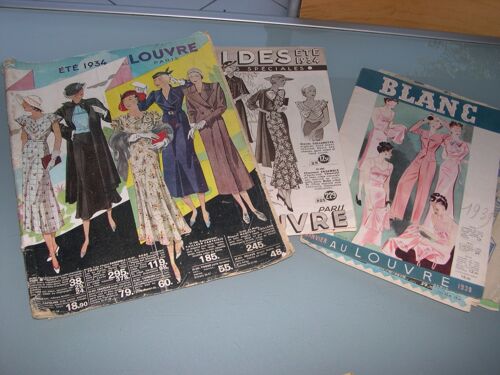 3 Catalogues Anciens Magasin Au Louvre  1934