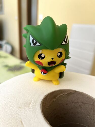 Figurine Pokémon : Pikachu Tyranocif