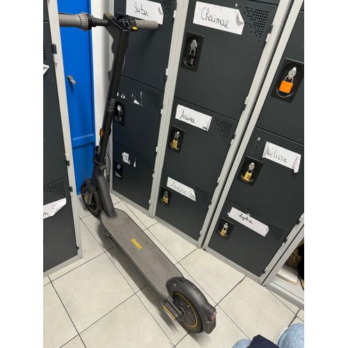 Trottinette Électrique Ninebot Gmax