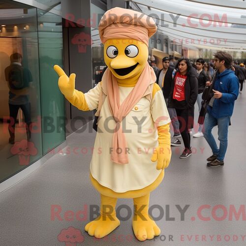 Costume Mascotte Redbrokoly De Poulet Au Beurre Beige Personnage Habillé Avec Un Jean Boyfriend Et Des Bérets