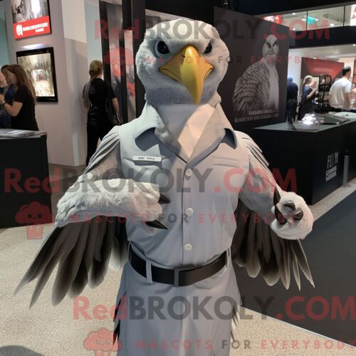 Personnage De Costume De Mascotte Redbrokoly De Gyro Vert Habillé D Une Robe De Bal Et D Enveloppements