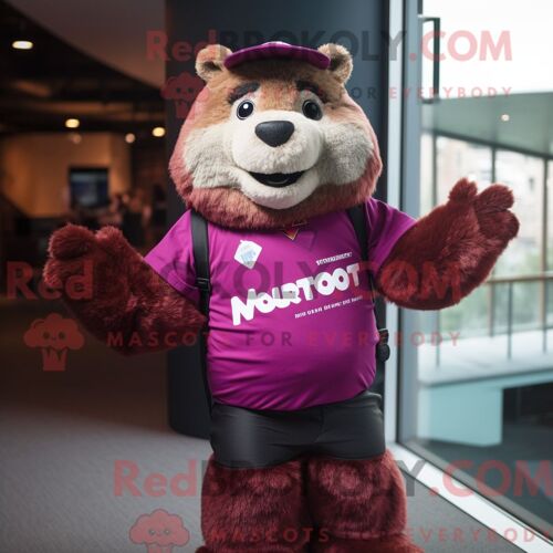 Costume Mascotte Redbrokoly De Marmotte Magenta Habillé D Un T-Shirt À Col En V Et De Bretelles