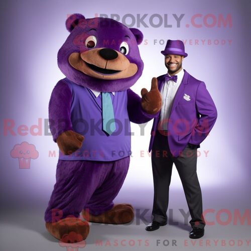 Costume De Mascotte Redbrokoly D Élan Irlandais Olive Habillé D Un Jean Boyfriend Et D Écharpes