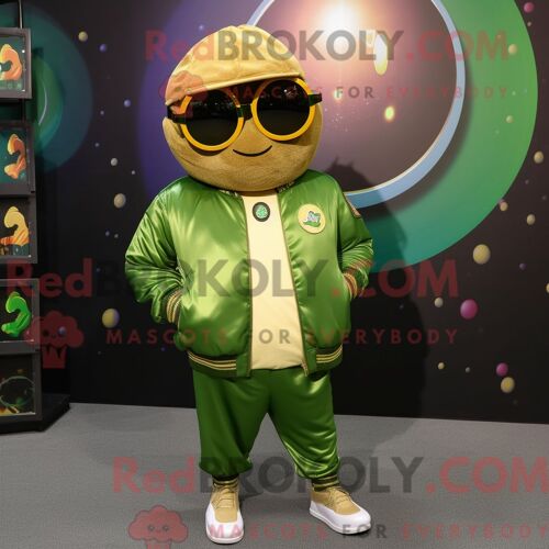 Costume De Mascotte Redbrokoly D Olive Pot Of Gold Habillé Avec Un Blouson Aviateur Et Des Lunettes De Soleil