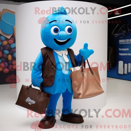 Personnage De Costume De Mascotte Redbrokoly Cyan Special Air Service Habillé Avec Un Pantalon Chino Et Des Pinces À Chaussures