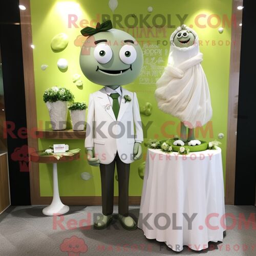 Personnage De Costume De Mascotte Redbrokoly De Gâteau De Mariage Olive Habillé Avec Une Robe De Mariée Et Des Boutons De Manchette