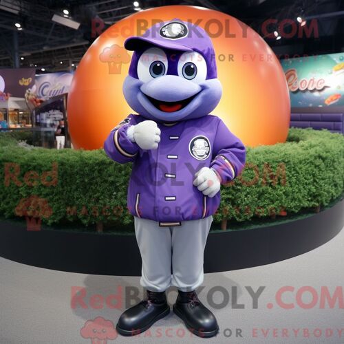 Personnage De Costume De Mascotte Redbrokoly De Balle De Baseball Lavande Habillé Avec Une Veste En Cuir Et Des Montres Numériques