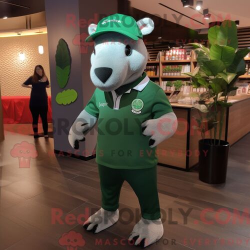 Costume De Mascotte Redbrokoly De Tapir Vert Forêt Personnage Habillé Avec Un Polo Et Des Casquettes