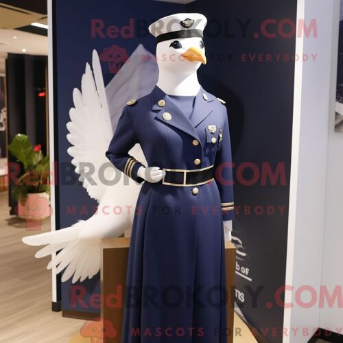 Costume De Mascotte Redbrokoly De Colombe Marine Habillé D Une Robe Fourreau Et De Pochettes