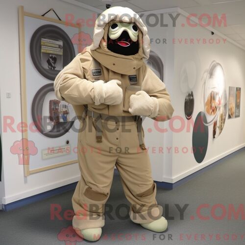 Costume De Mascotte Redbrokoly Crème Special Air Service Personnage Habillé D Une Salopette Et De Lacets De Chaussures