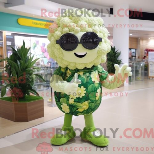 Costume De Mascotte Redbrokoly De Chou-Fleur Olive Personnage Habillé D Un Maillot De Bain Et De Boucles D Oreilles